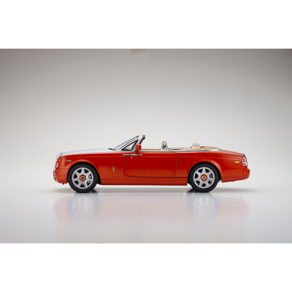 Rolls-Royce Phantom Drophead Coupe - Orange - 1:18 Scale Diecast Model Car