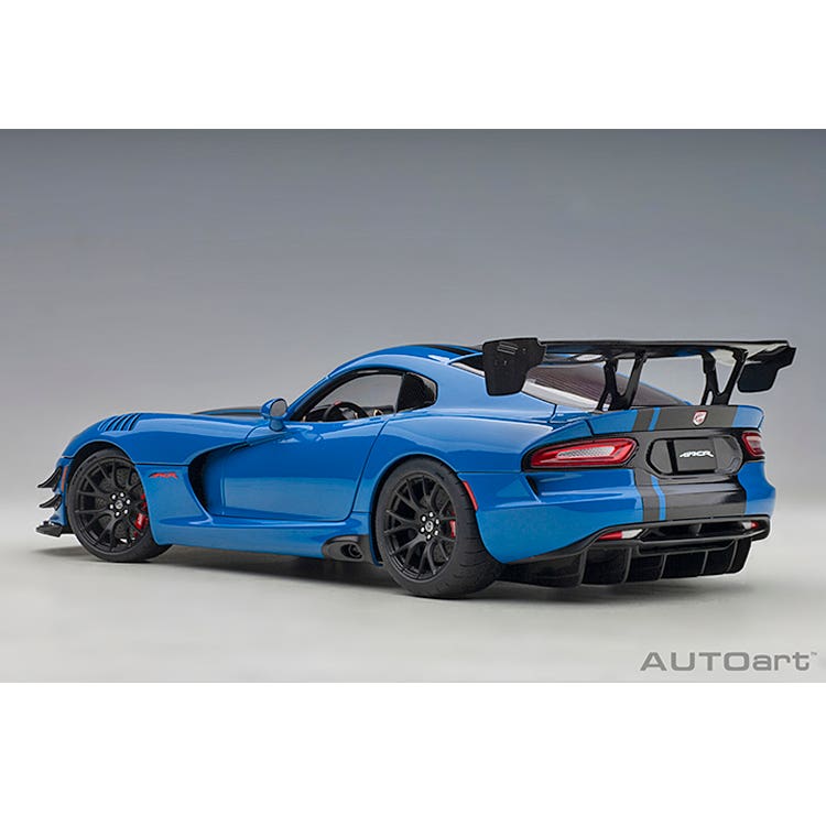 DODGE VIPER ACR 2017 (COMPETITION BLUE W/ BLACK STRIPES) - 1:18 Scale Composite Model Car