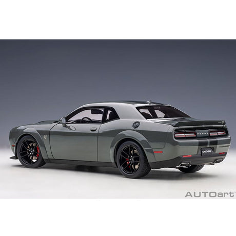 Dodge Challenger SRT Hellcat Widebody - 2018 - Destroyer Grey - 1:18 Model Car