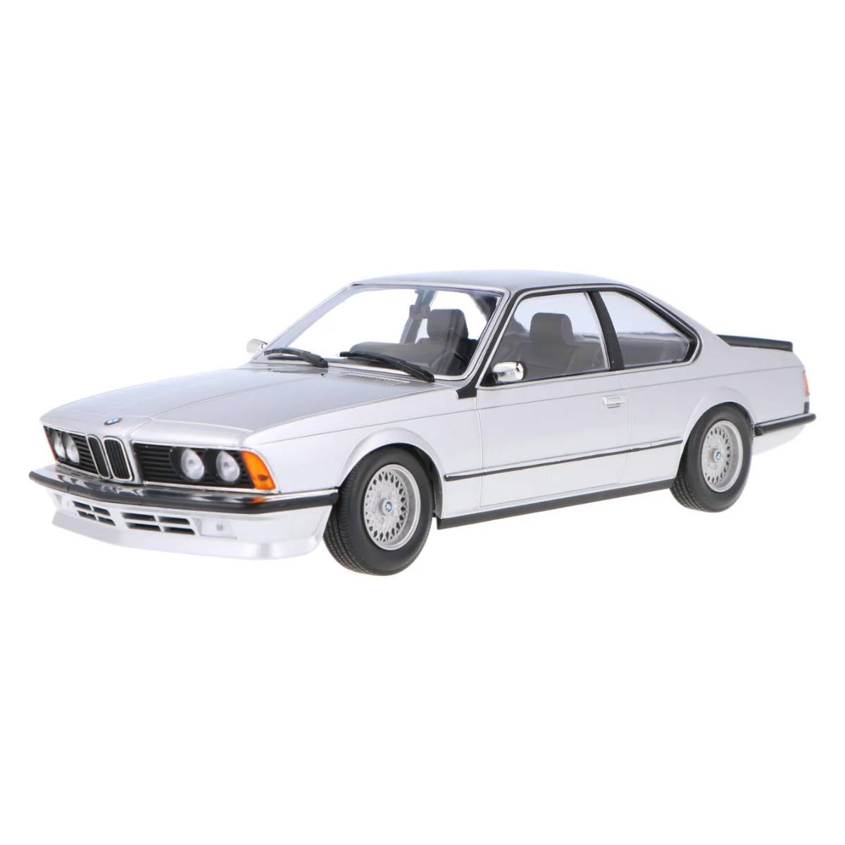 BMW 635 CSI - 1982 - SILVER - 1:18 Scale Diecast Model Car