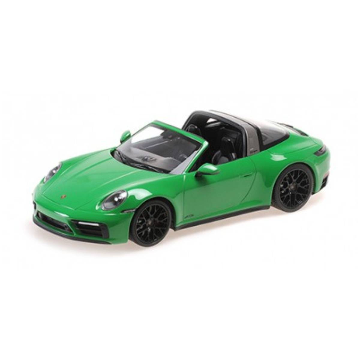 Porsche 911 (992)  Targa 4 GTS - 2021 - Green - 1:18 Scale Diecast Model Car