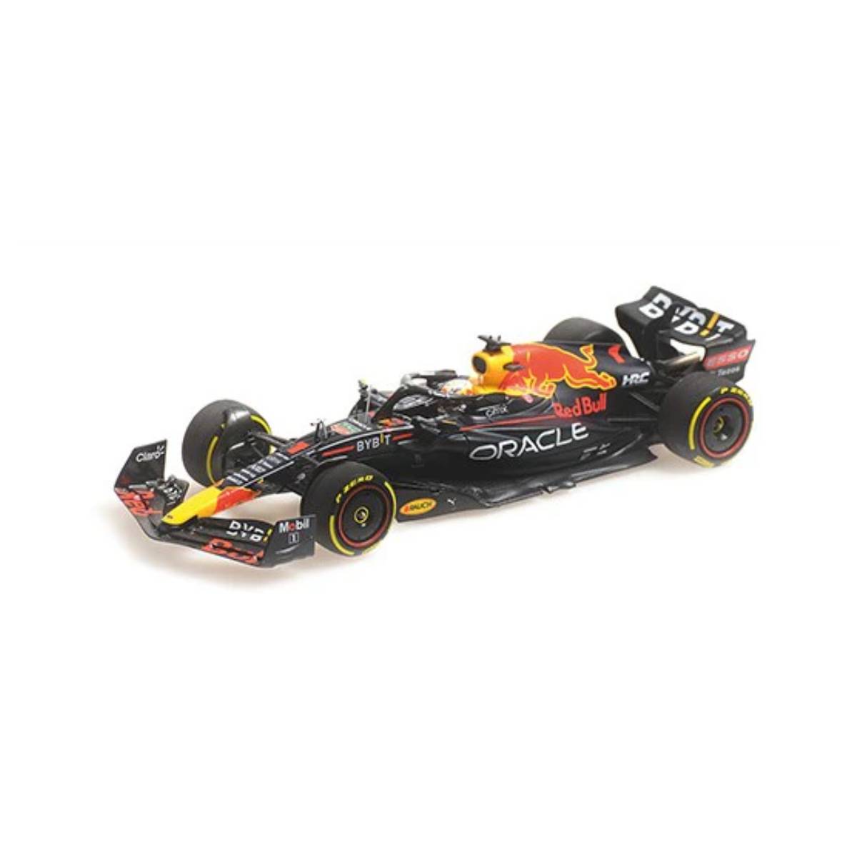 ORACLE RED BULL RACING RB18 - MAX VERSTAPPEN - WINNER SAUDI ARABIAN GP 2022 - 1:43 Scale Resin Model Car