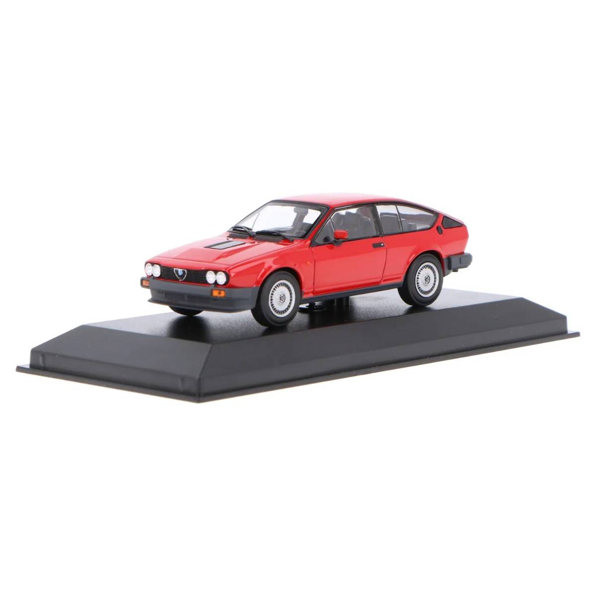 ALFA ROMEO GTV 6 - 1983 - RED - 1:43 Scale Diecast Model Car