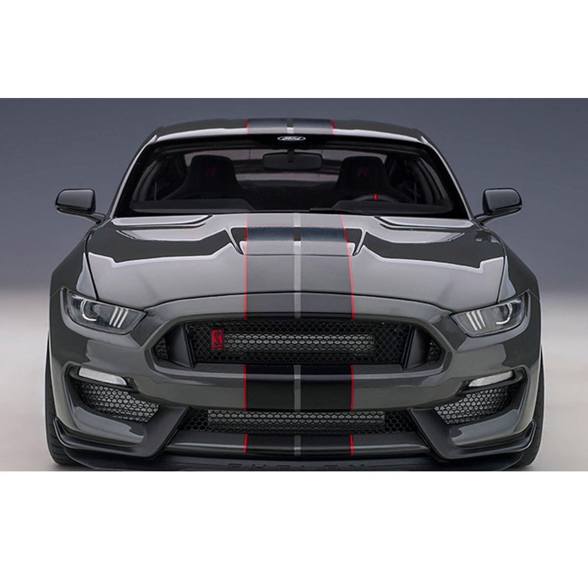 FORD SHELBY GT-350R  (LEAD FOOT GREY W/ BLACK STRIPES) - 1:18 Scale Composite Model Car