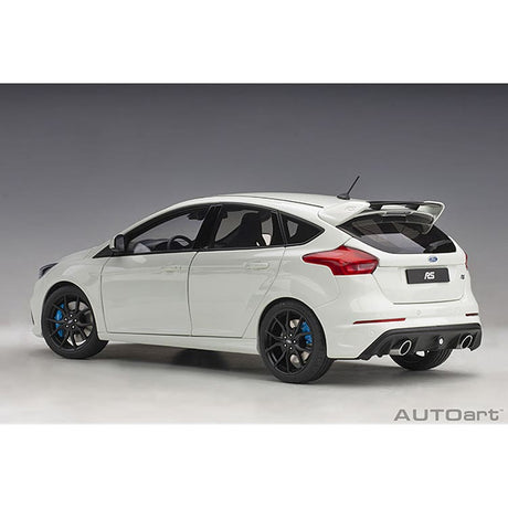 FORD FOCUS RS 2016 (FROZEN WHITE) - 1:18 Scale Composite Model Car