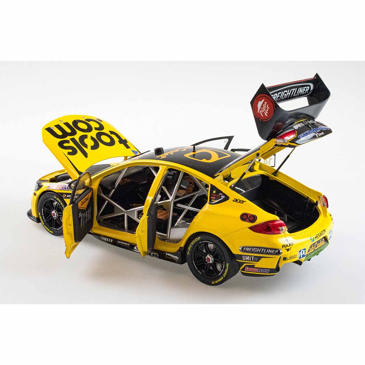 HOLDEN ZB COMMODORE - BJR  CUB CADET MOWERS - HAZELWOOD/FIORE #14 - 2021 Bathurst 1000 - 1:18 Scale Diecast Model Car