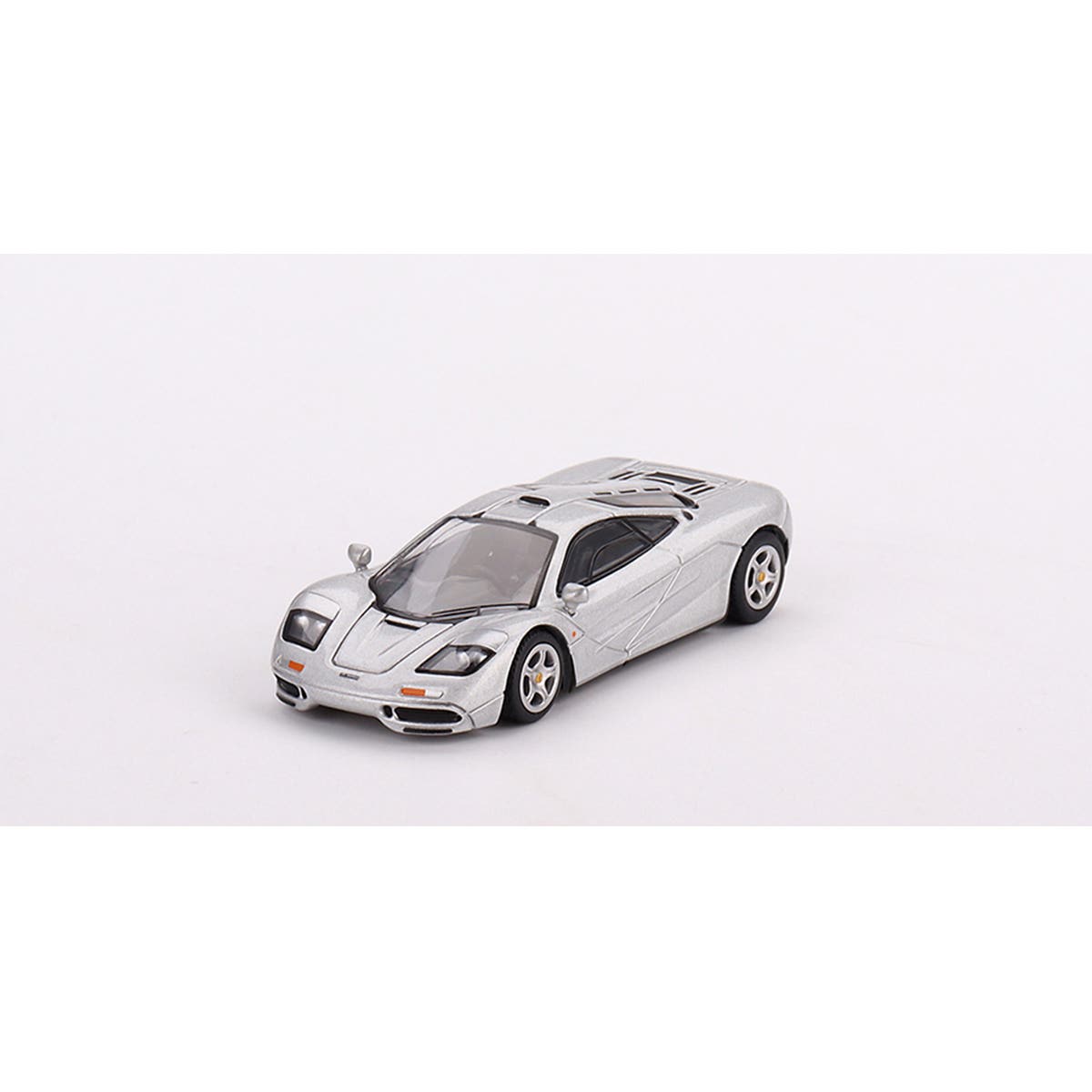 McLaren F1 Magnesium Silver 1 64 Scale Diecast Model Car Downies Collectables